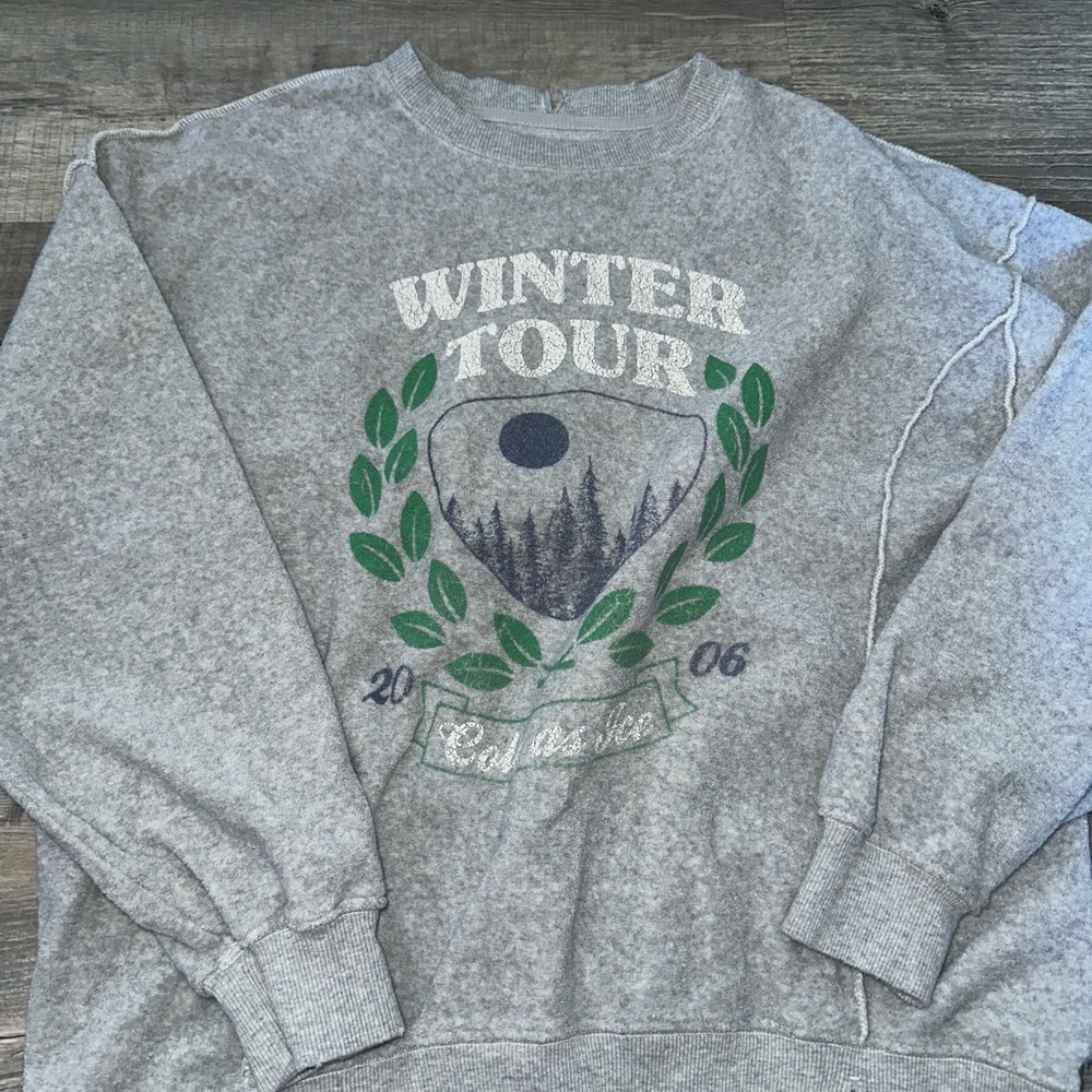 Aerie Gray Crewneck Sweater with Green and Blue Design